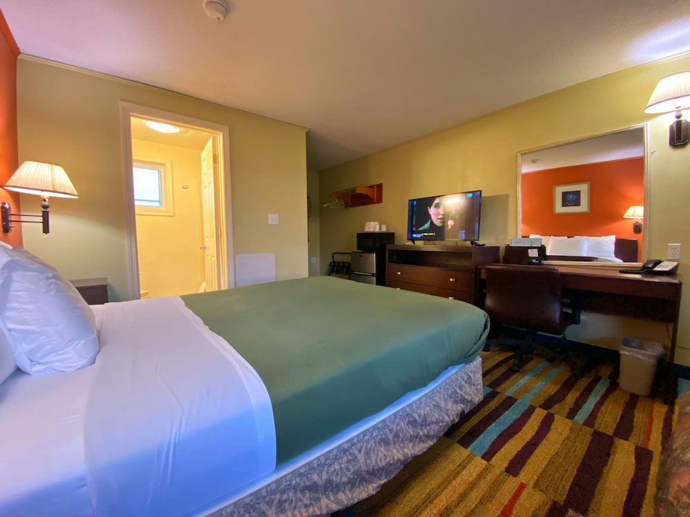 Americas Best Value Inn Manchester Ct 9/24