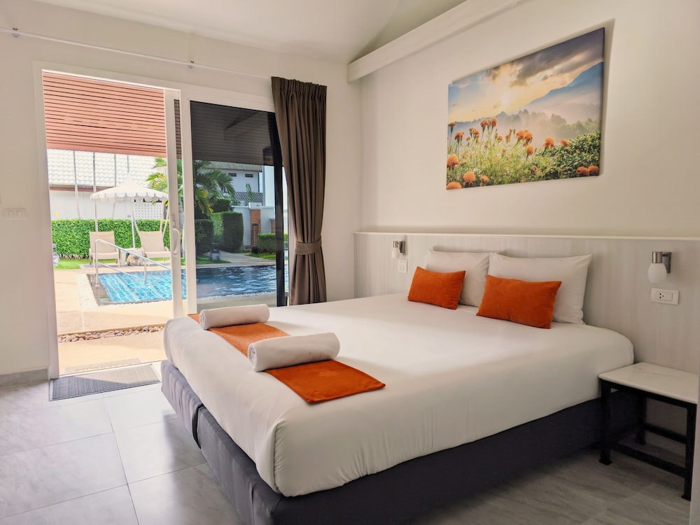 Phuket Airport Hotel 29/74