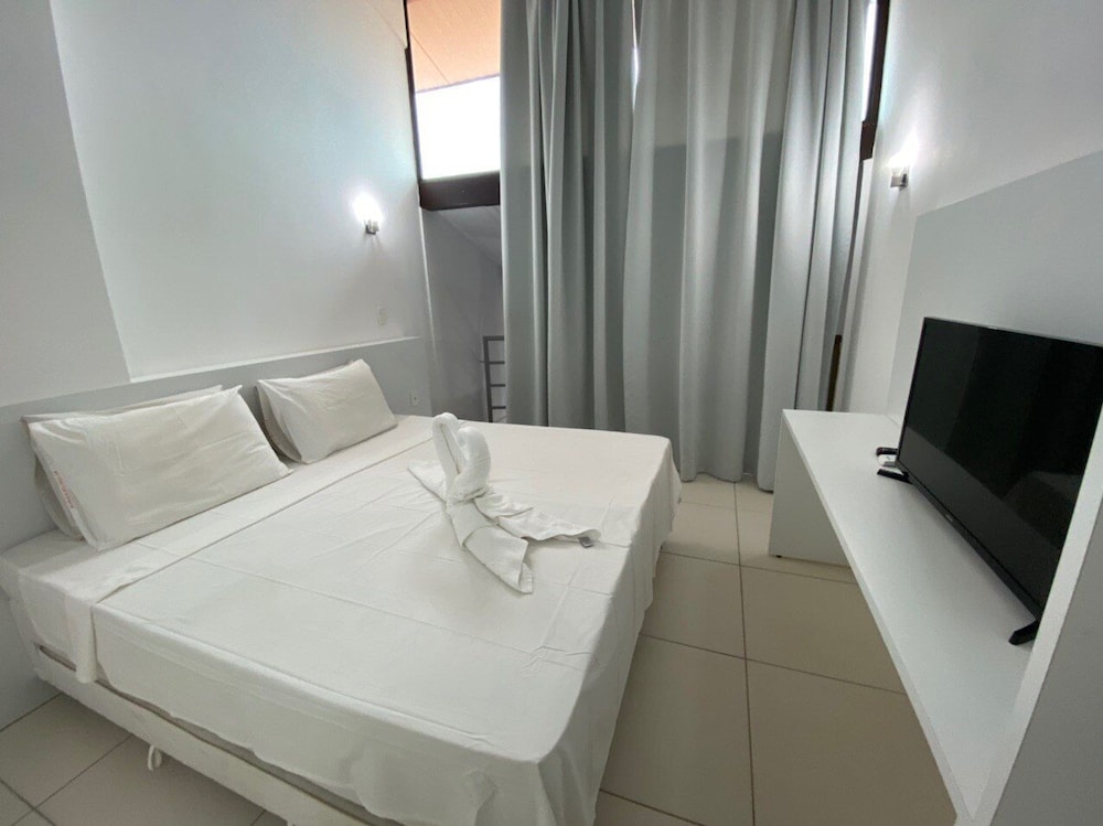 DELUXE, DOUBLE BED, SOFA