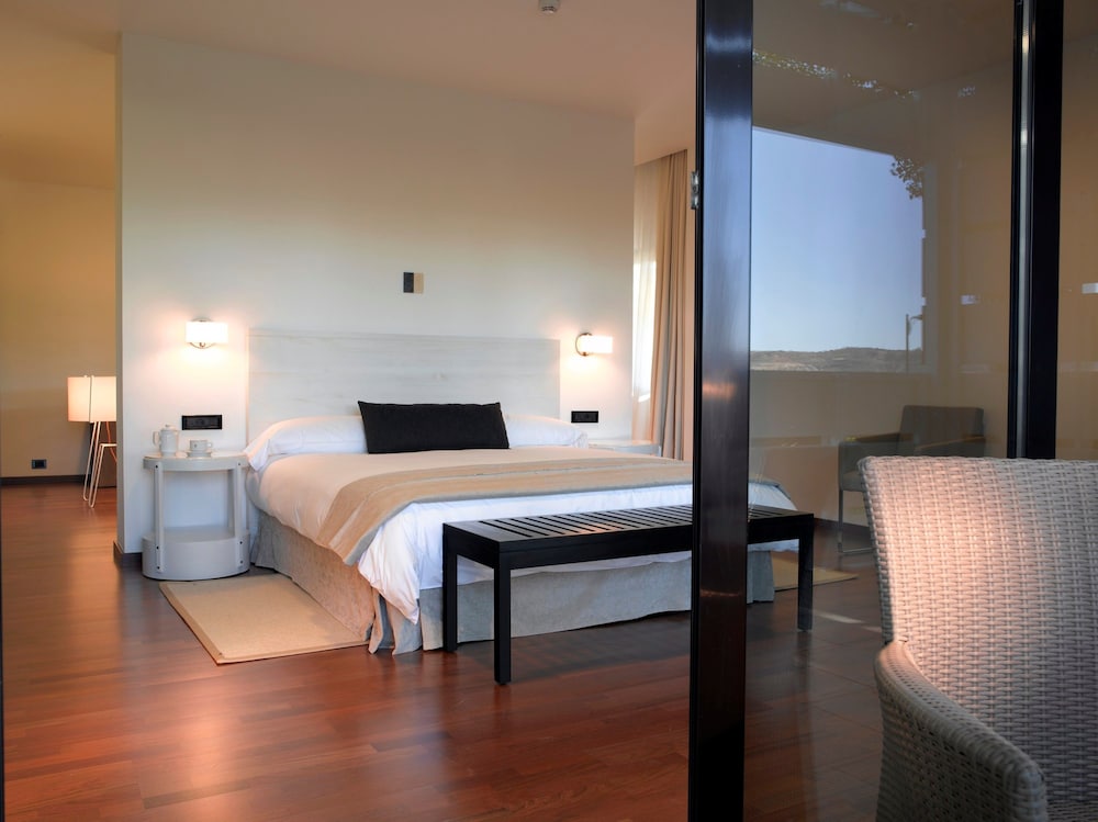 Parador de Antequera 8/47