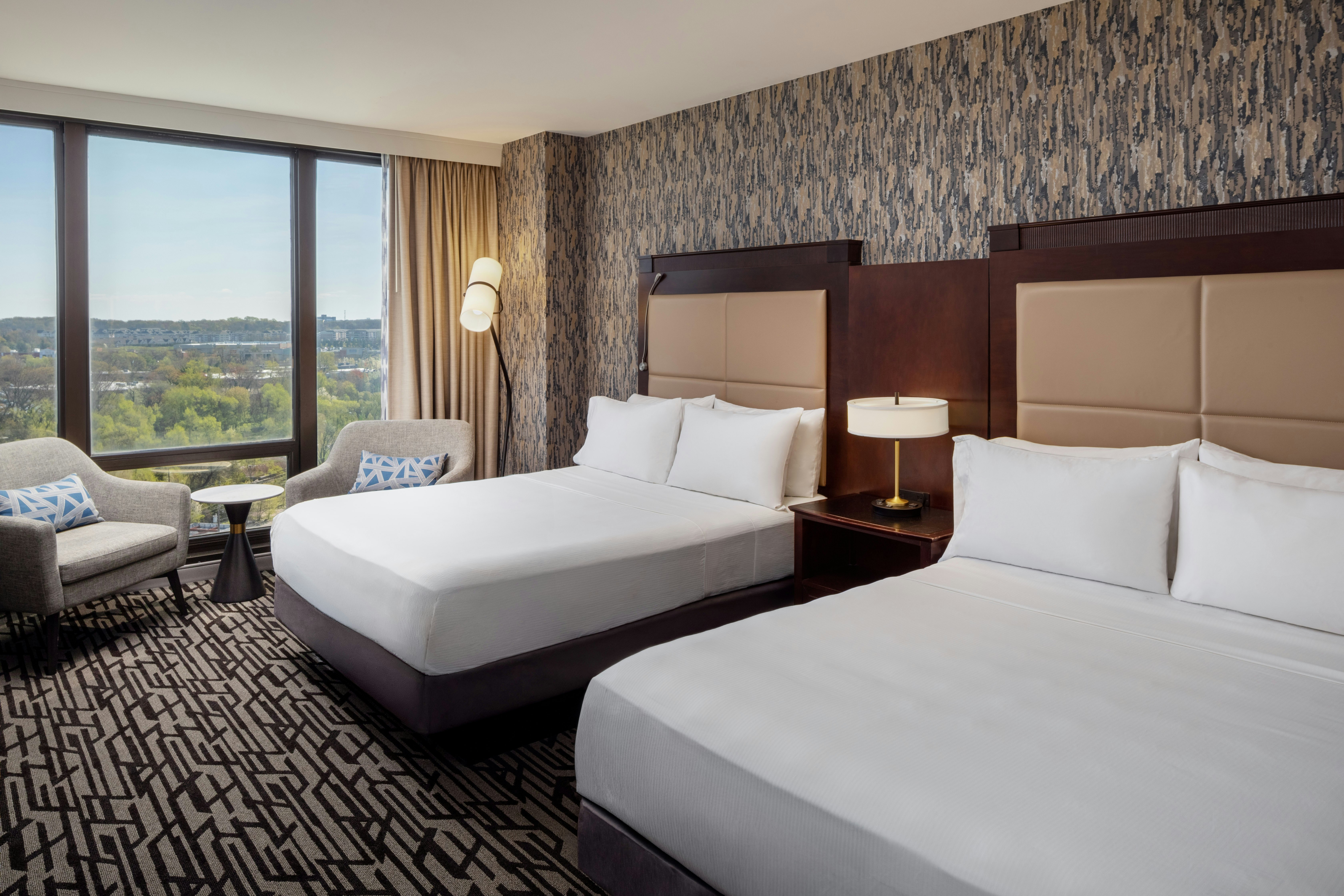 room, 2 queen beds
