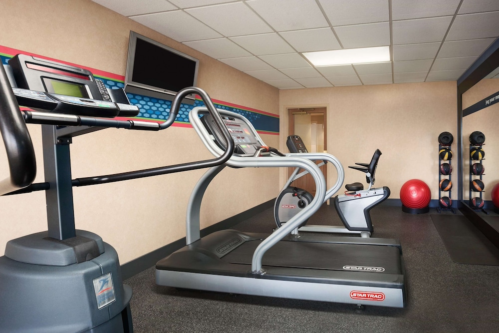 Hampton Inn Geneva 23/36