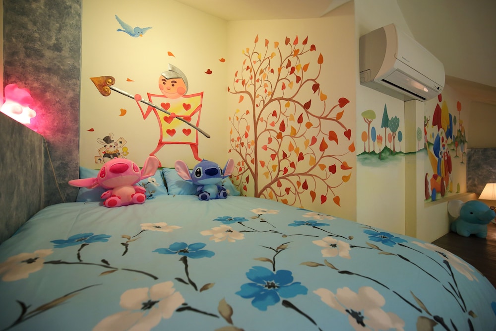 The Wonderland B&B (ex.Si Sen live Pastoral Breakfast) 40/47