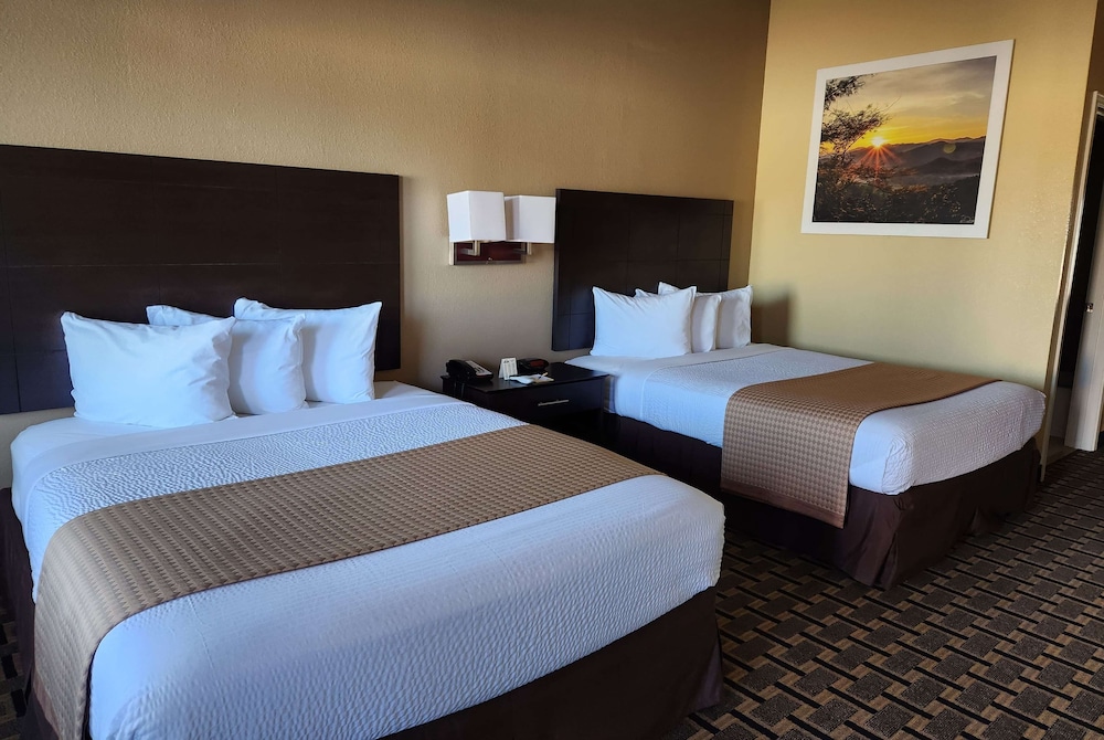 Days Inn By Wyndham Baytown East 15/50