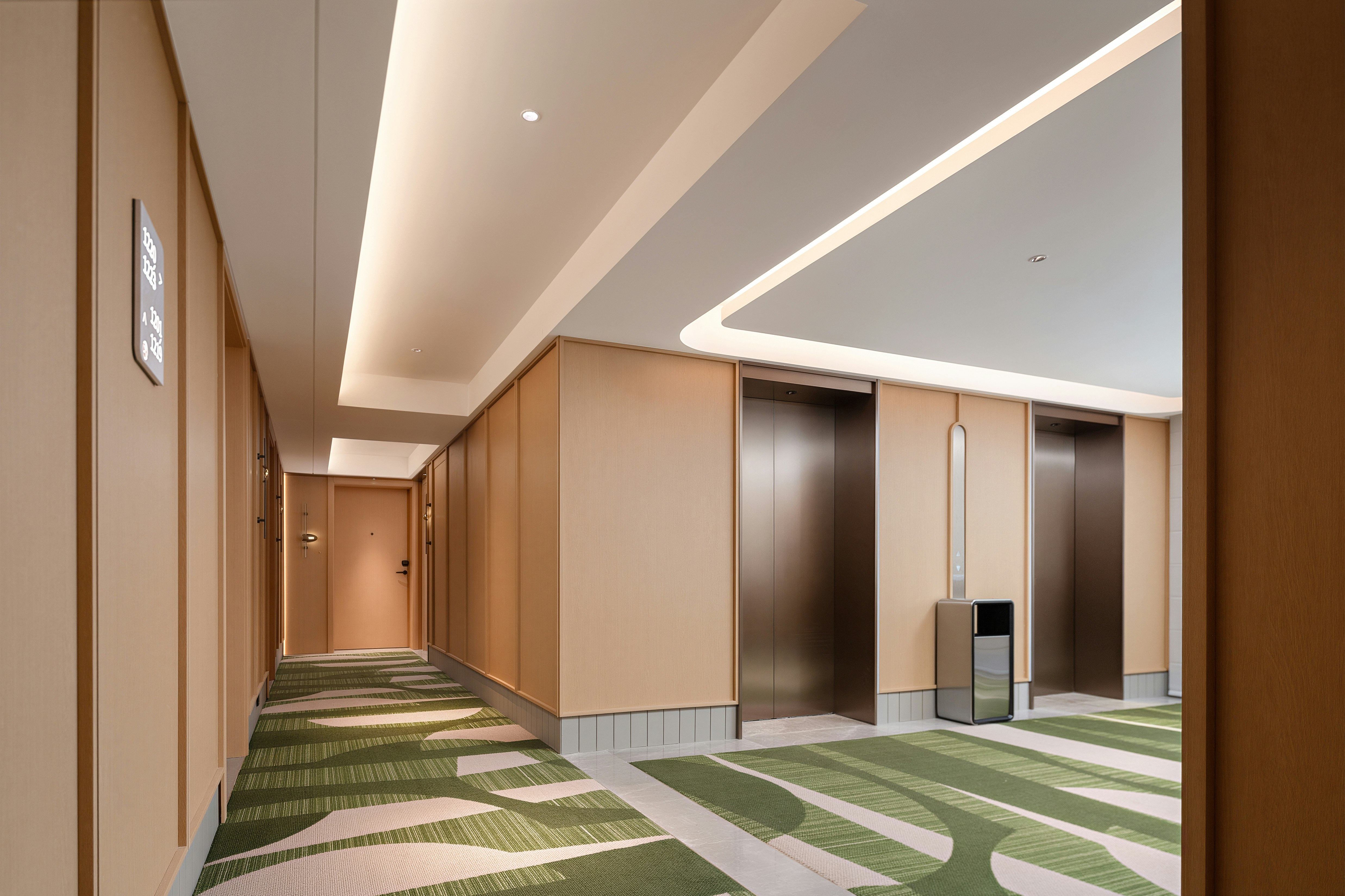 Hilton Garden Inn Shenzhen Luohu Port 18/32