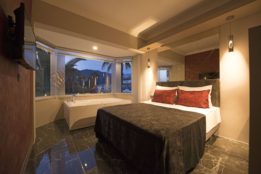 Voxx Marmaris Beach Resort Adult Only +16 22/52