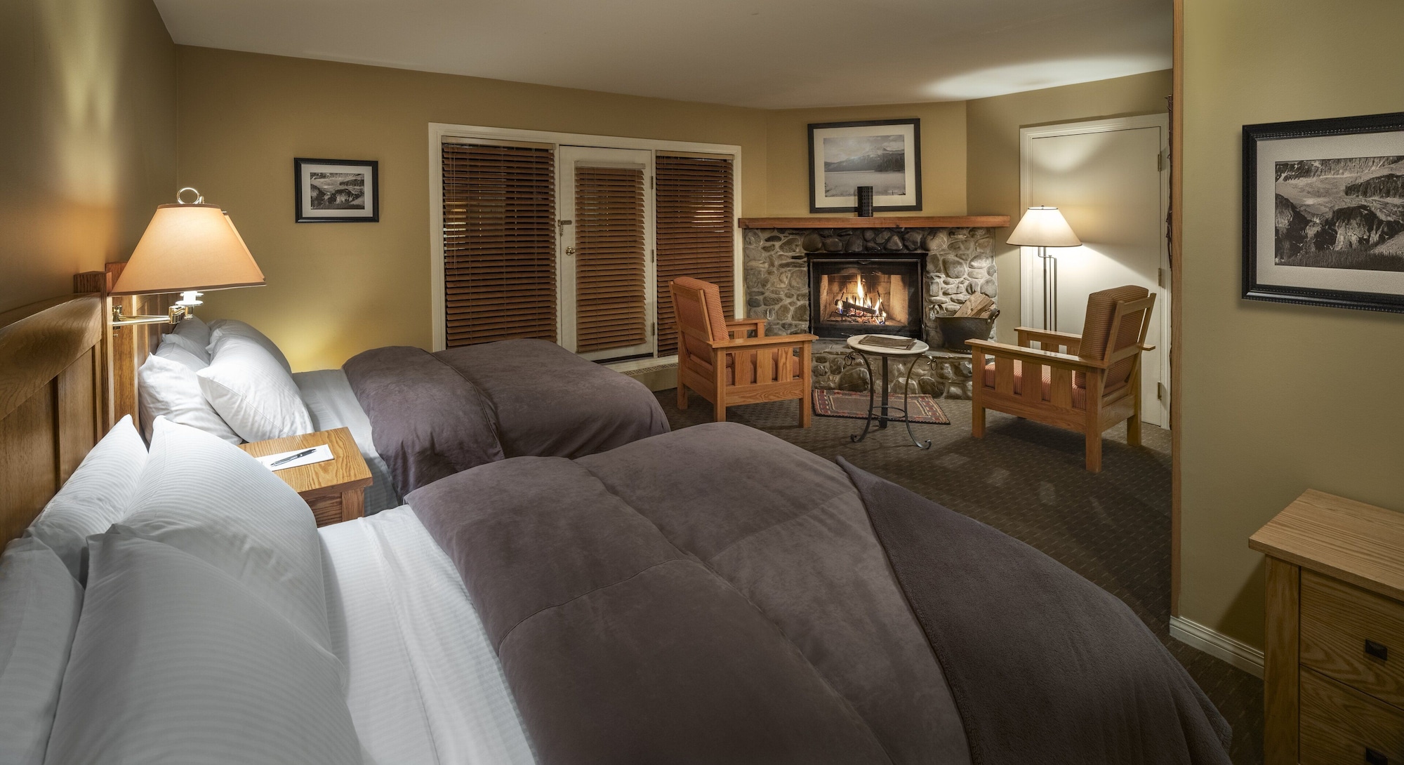 Lodge, 2 Double Beds