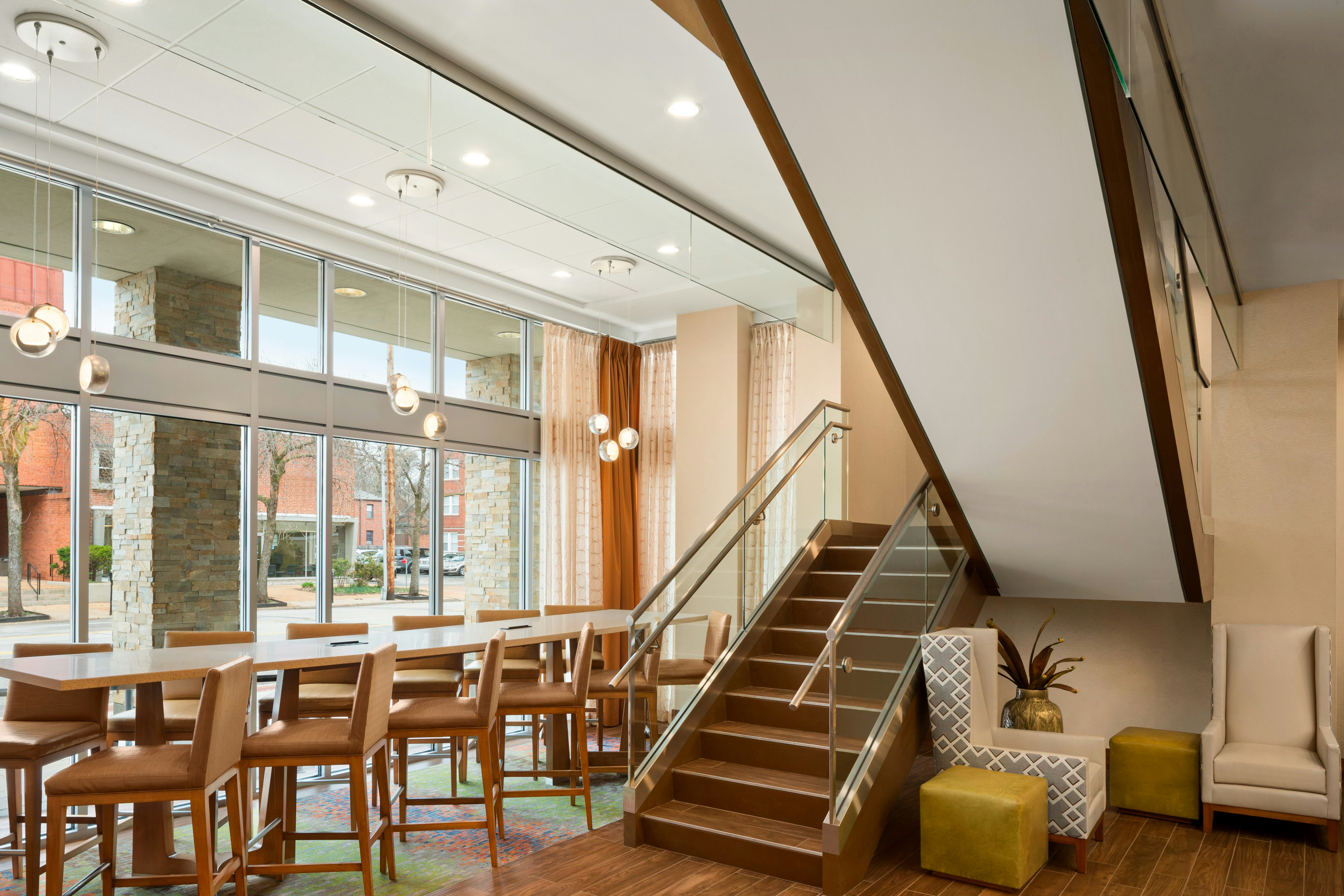 Hampton Inn & Suites Clayton/St Louis-Galleria Area 36/61