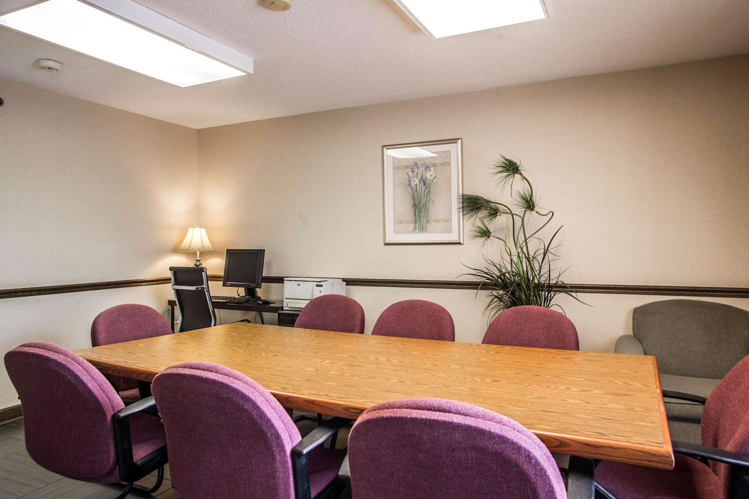 Quality Inn Elgin I-90 21/41