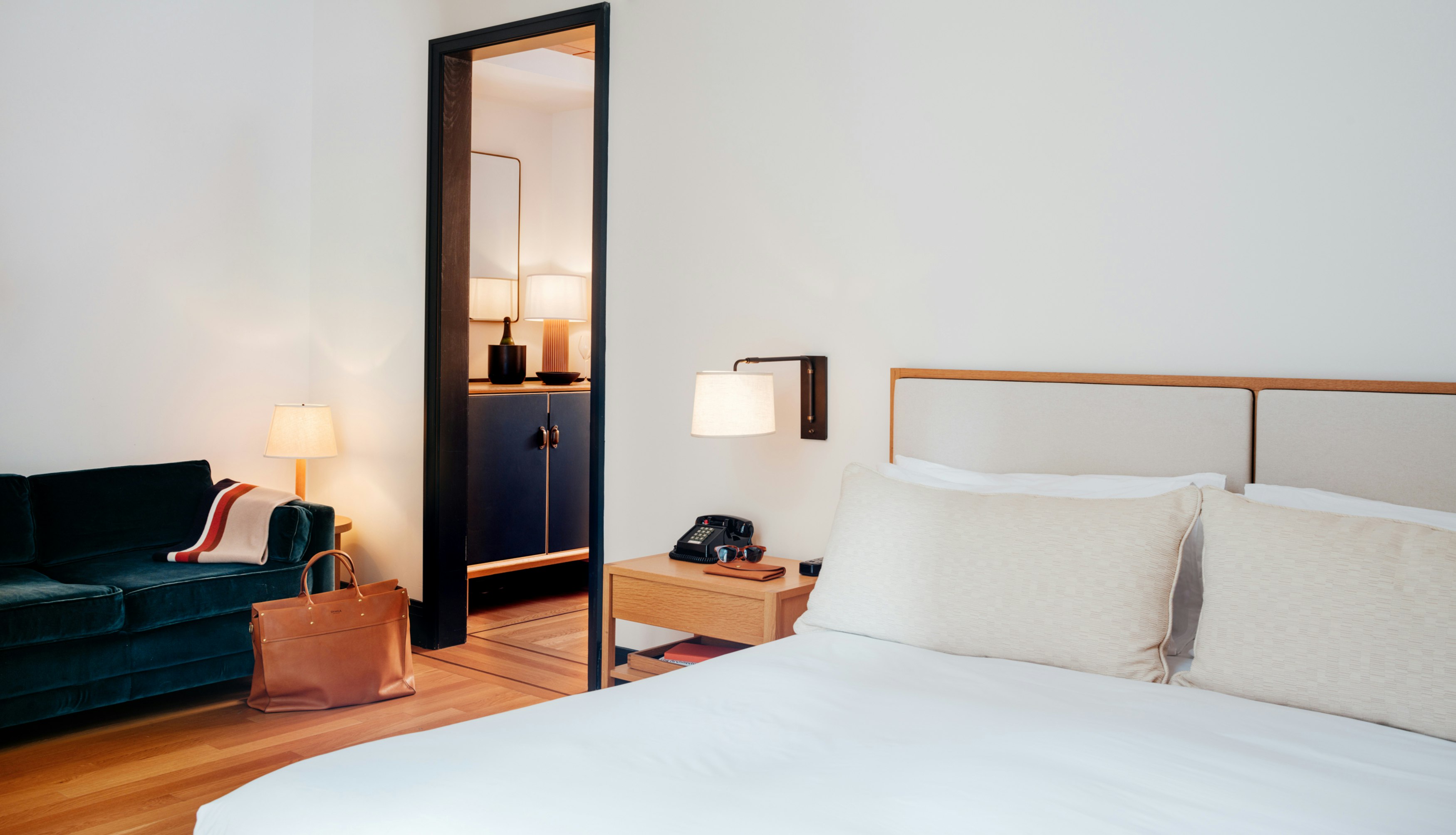 Shinola Hotel 16/50