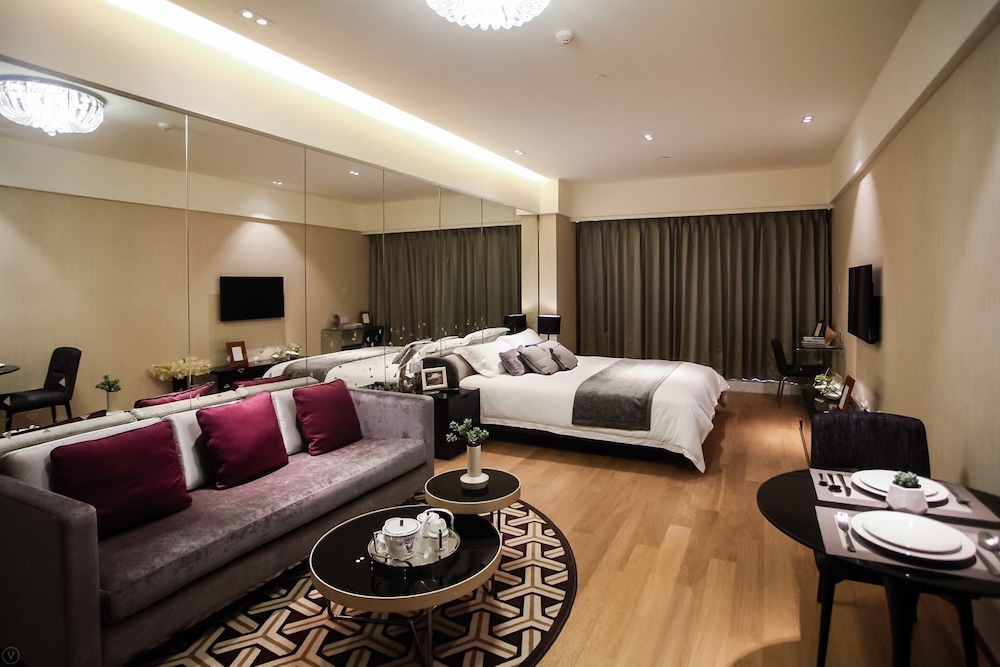 Oakmade International Service Apartment 14/36