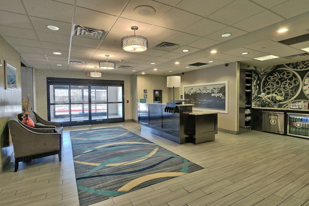 Hampton Inn Suites Albuquerque Airport 15/54