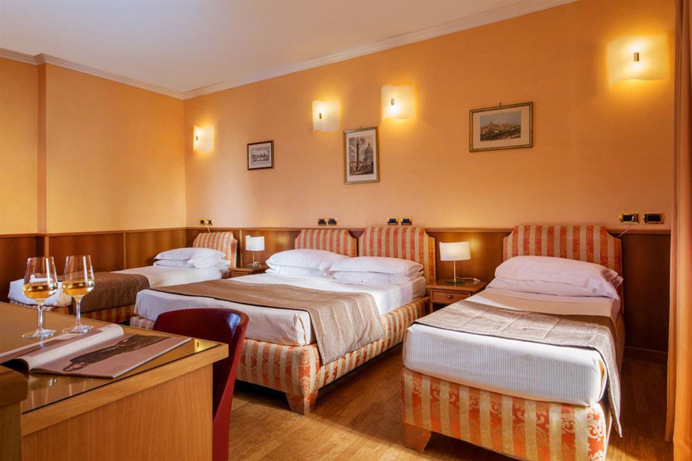 Hotel Tiziano 18/51