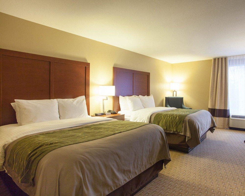 Quality Inn & Suites I-40 East 17/59