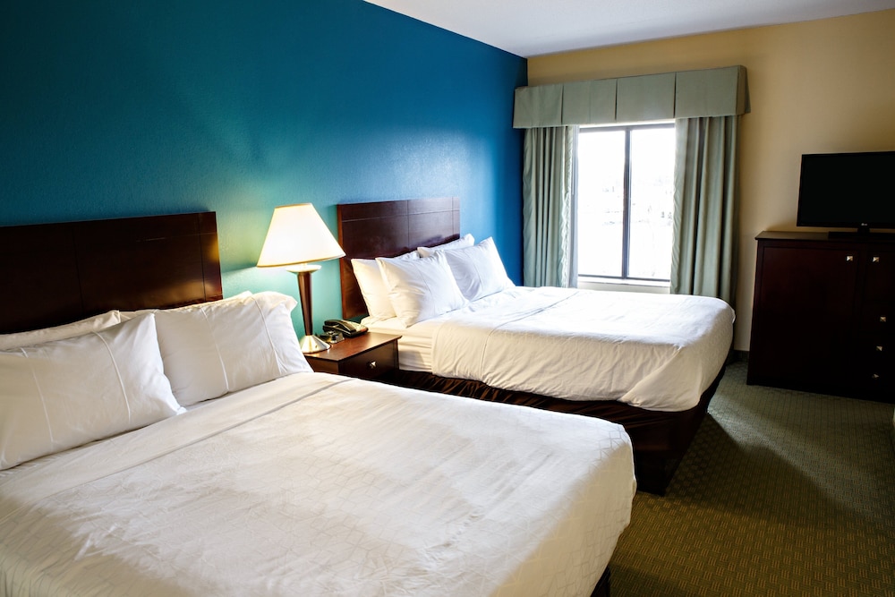 Holiday Inn Express & Suites Harrisburg W - Mechanicsburg 23/65