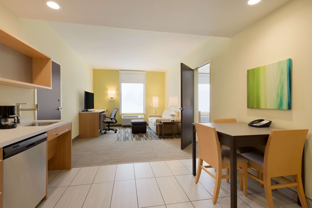 Home2 Suites By Hilton Clarksville/Ft. Campbell 40/48