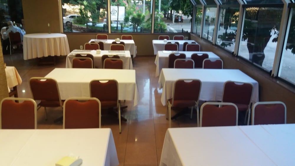 La Residence Flat Hotel 33/50