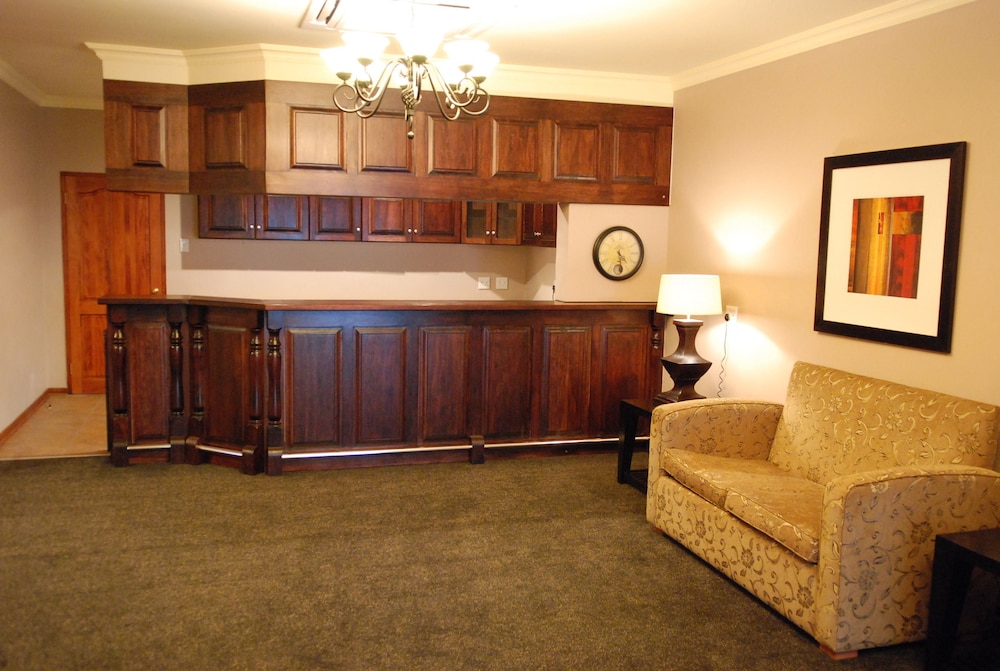 Protea Hotel By Marriott Harrismith Montrose 7/50