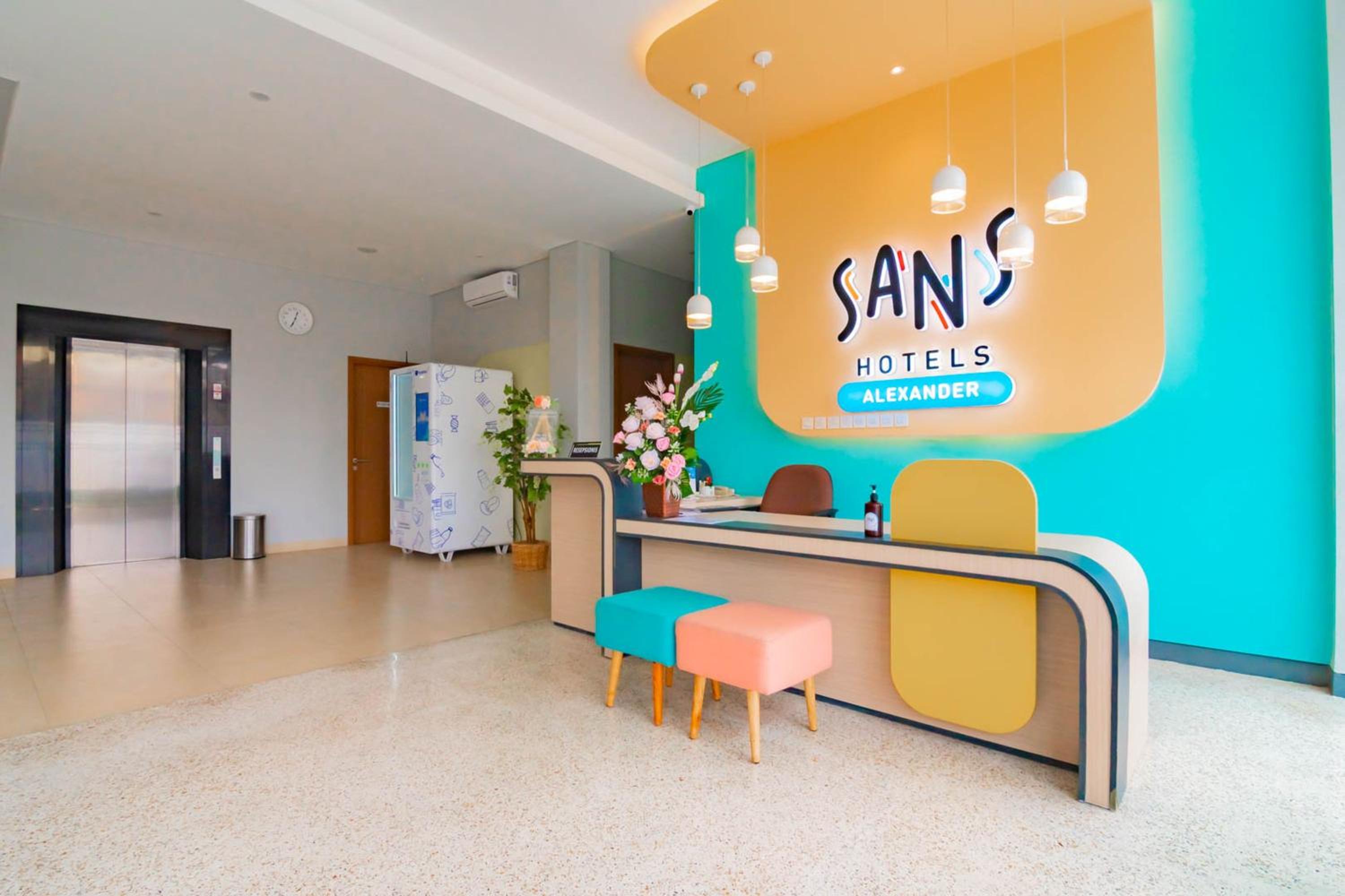 Sans Hotel Alexander Bandung 16/66