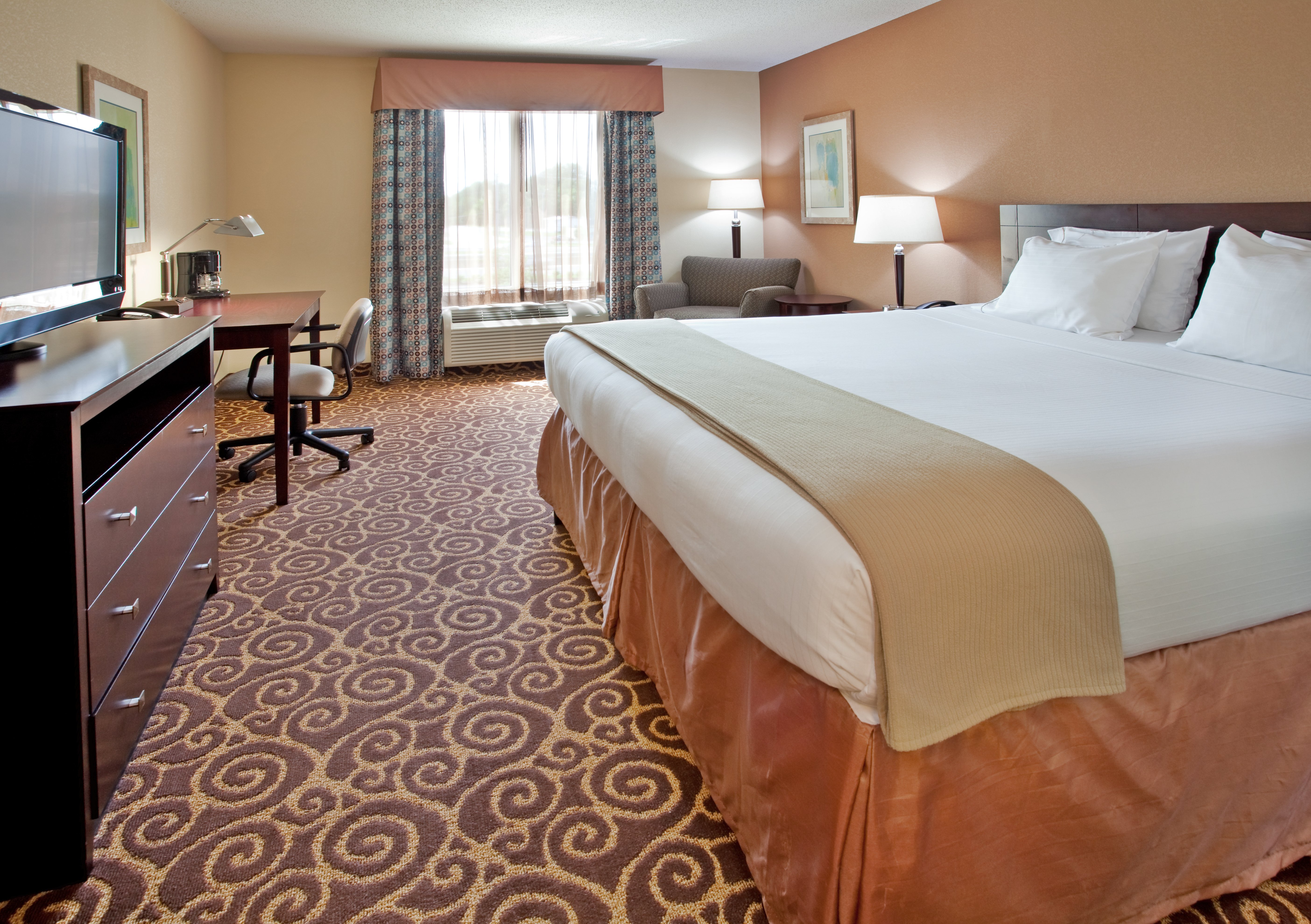 Holiday Inn Express Hotel And Suites Kansas City Grandview 23/64