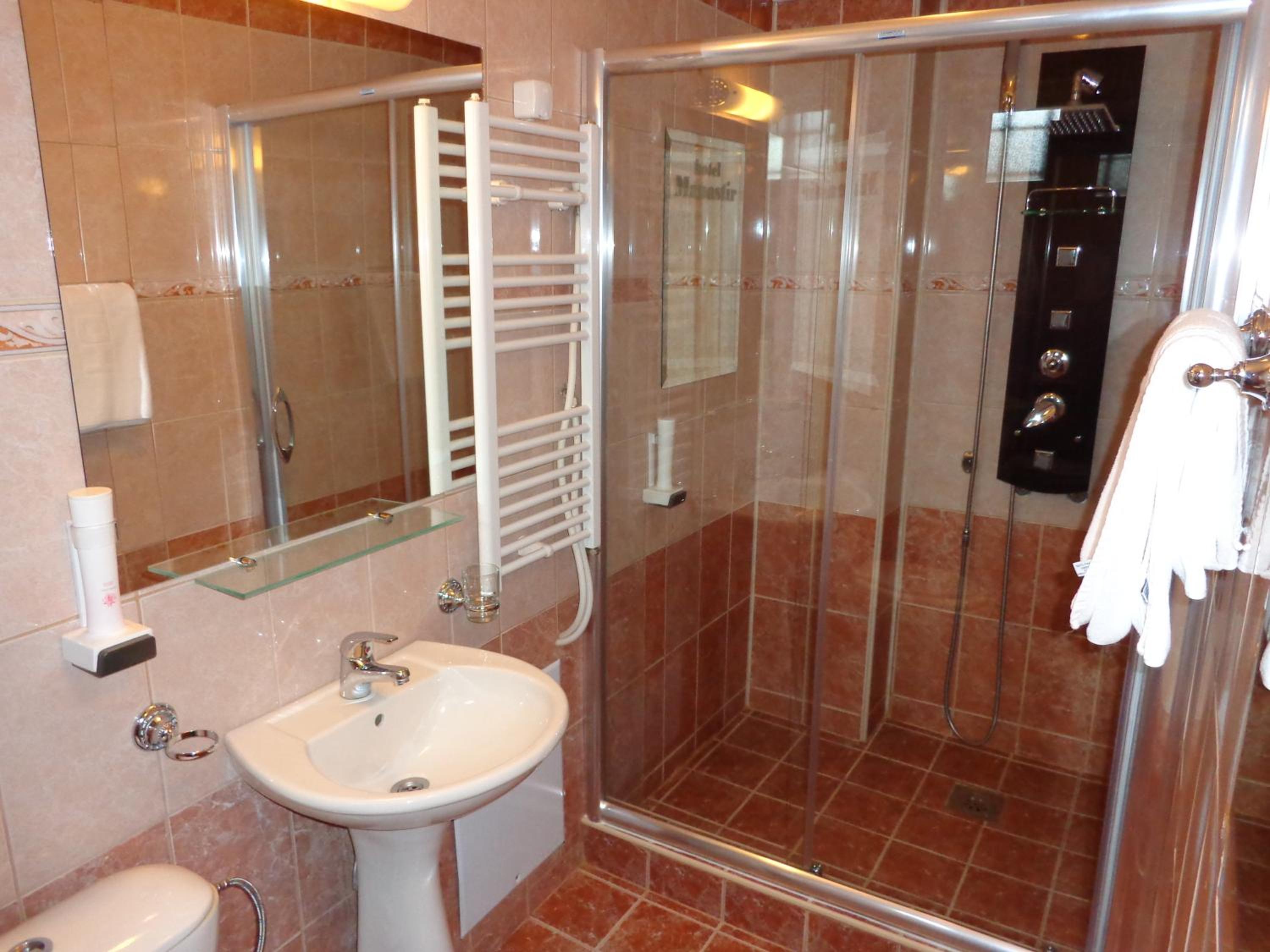 HOTEL MANASTIR BEROVO 55/55