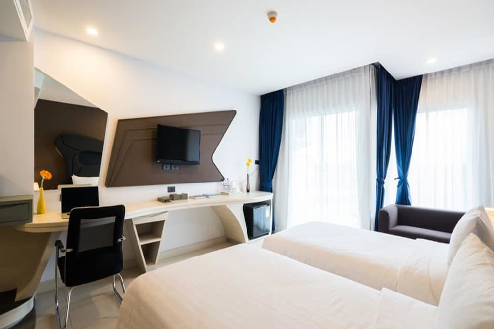 Blue Boat Hotel JC 24/60