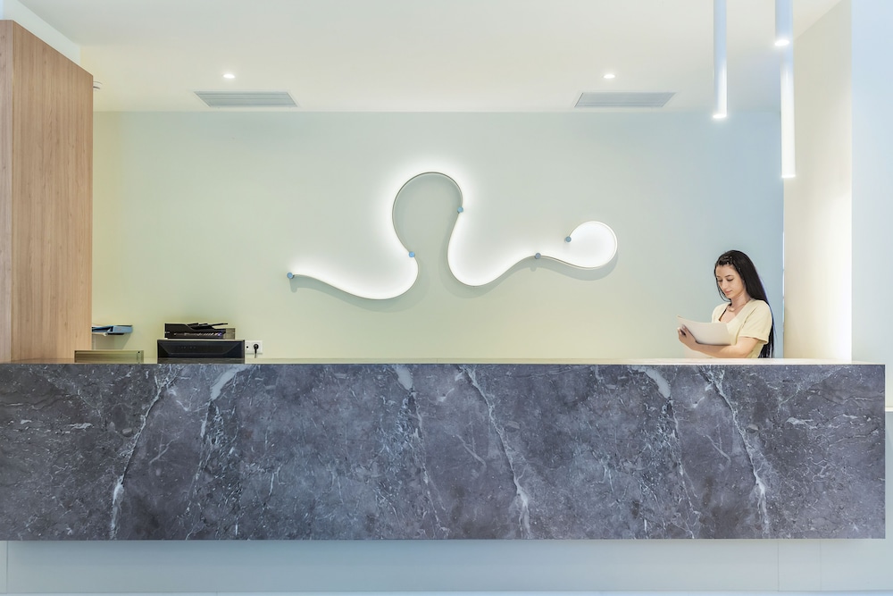 Ammon Zeus Luxury Beach Hotel 7/51