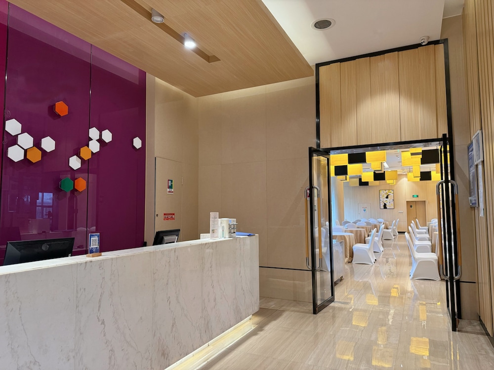 ibis Styles Changsha Intl Exhibition Ctr 11/70