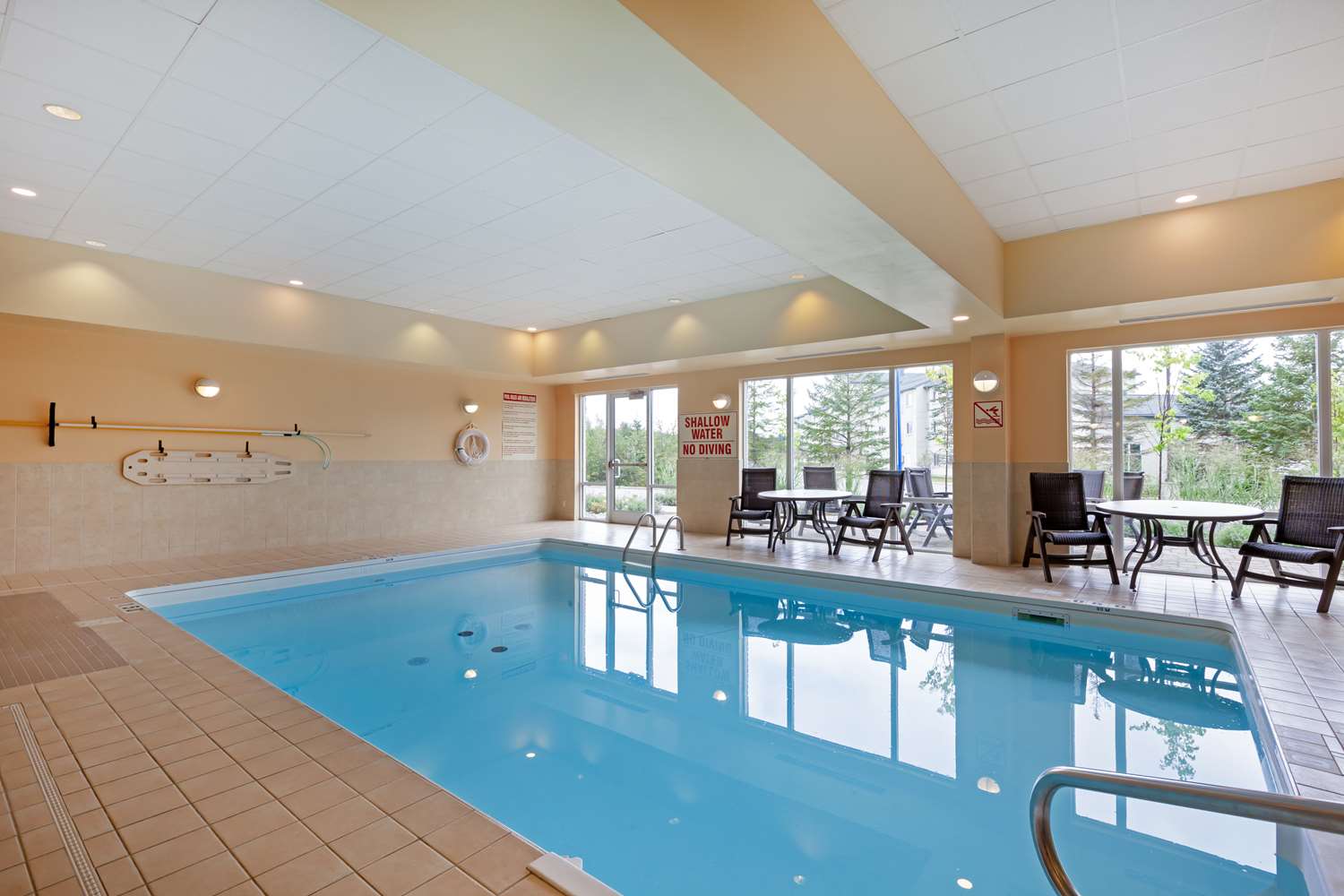 Best Western Plus Muskoka Inn 5/13