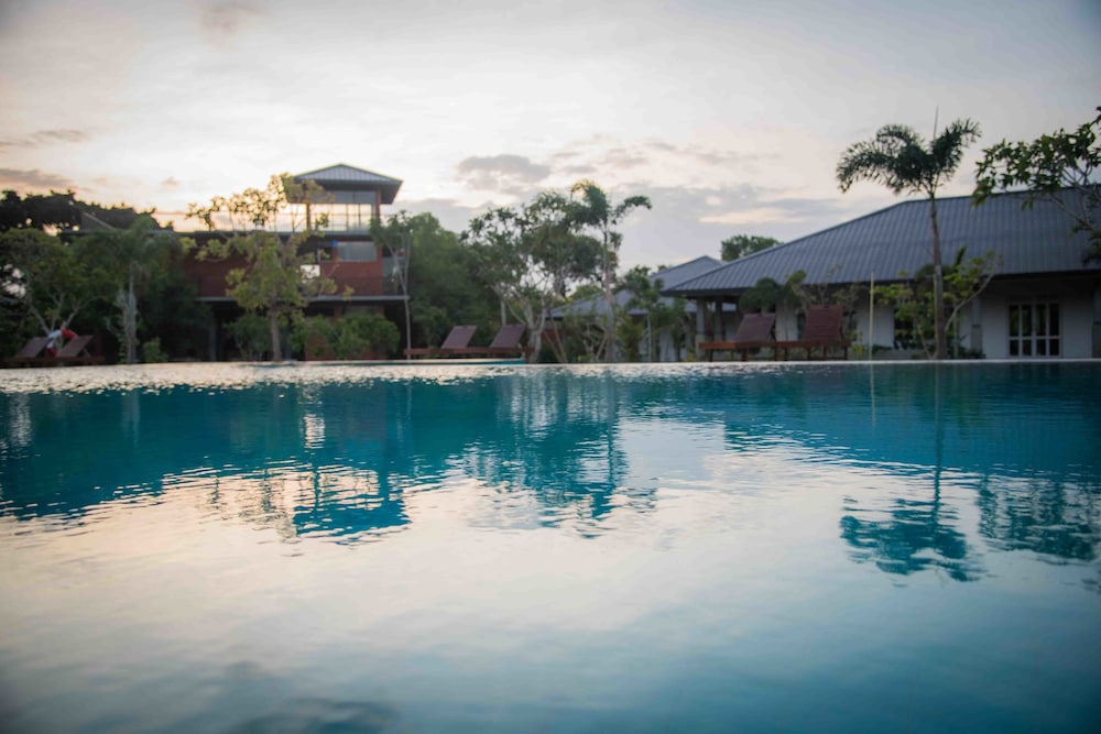 Sungreen Resort And Spa 40/44