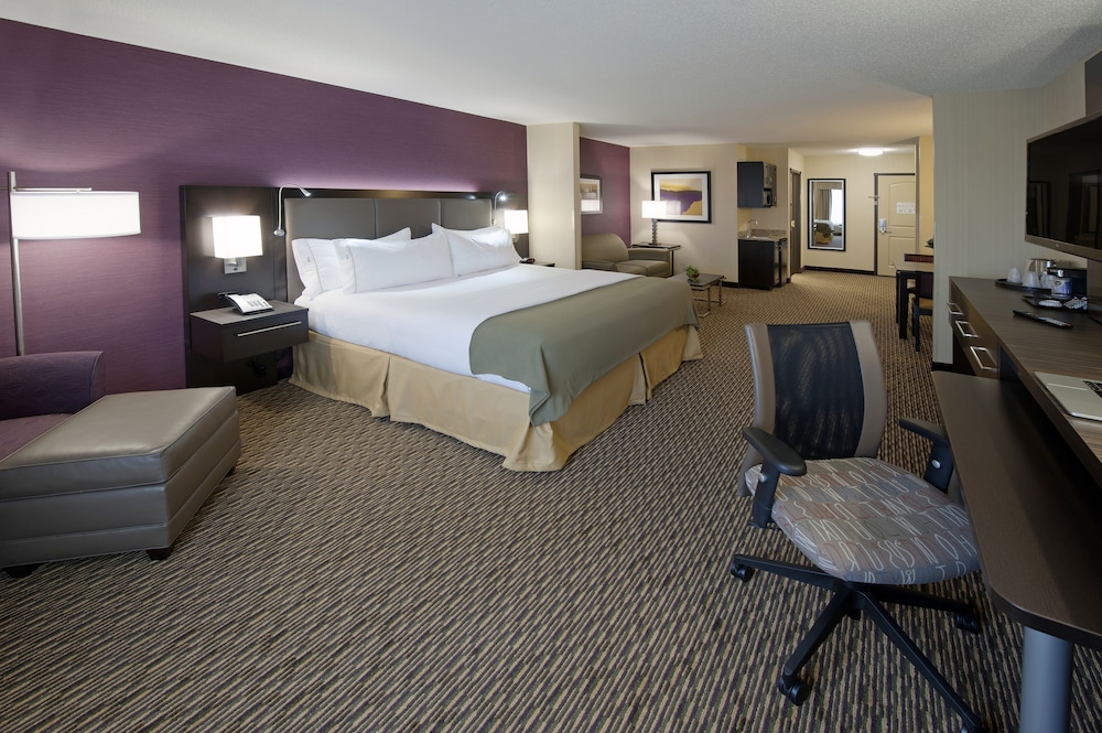 Holiday Inn Express Hotel And Suites Clearfield 10/40