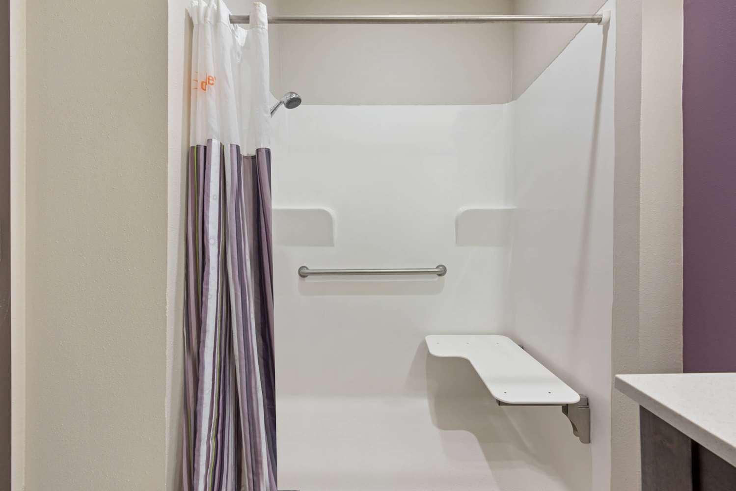 La Quinta Inn And Suites By Wyndham Lake Charles - Westlake 45/45