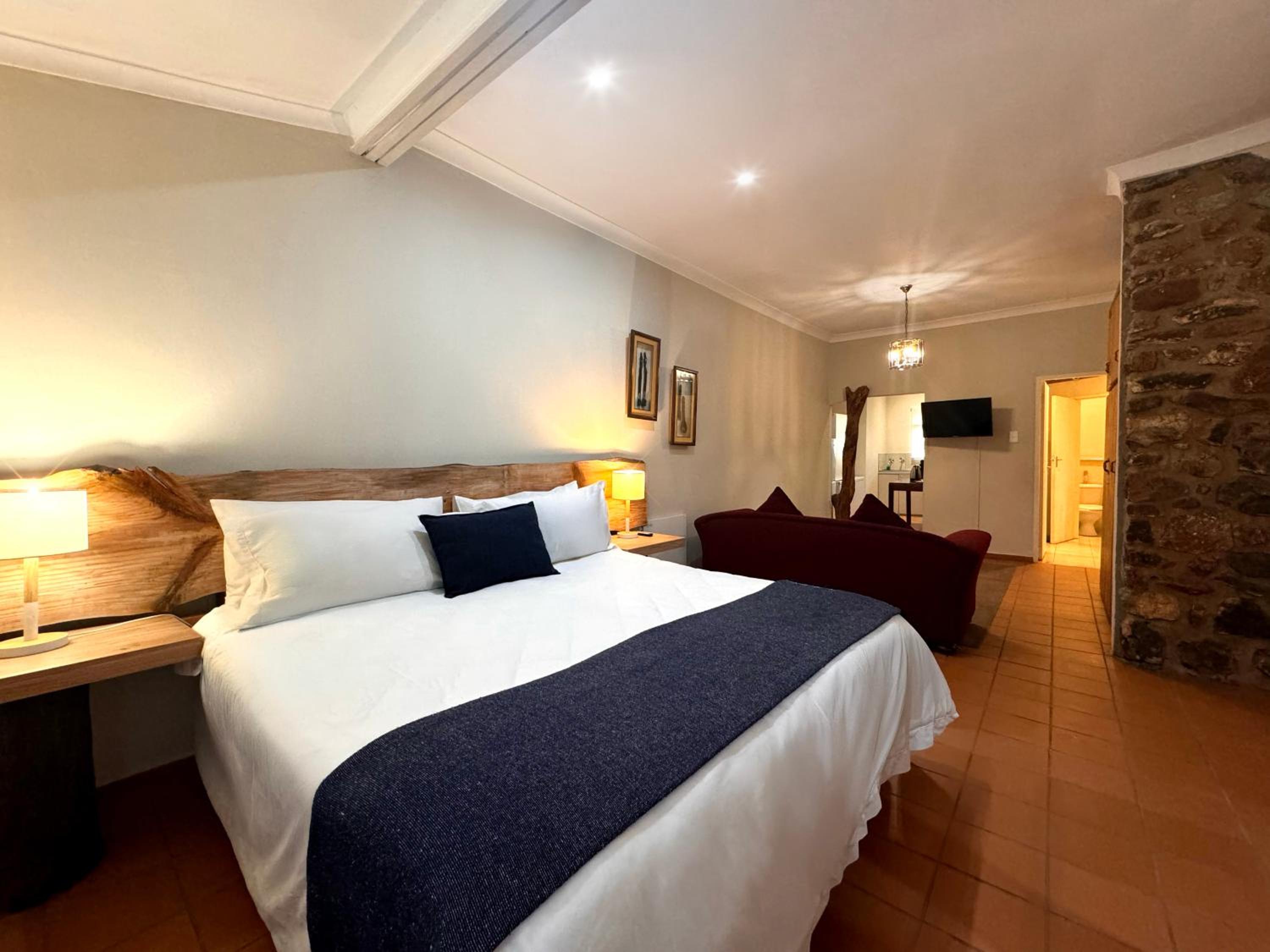 Centurion Guest House and Lodge 4/16