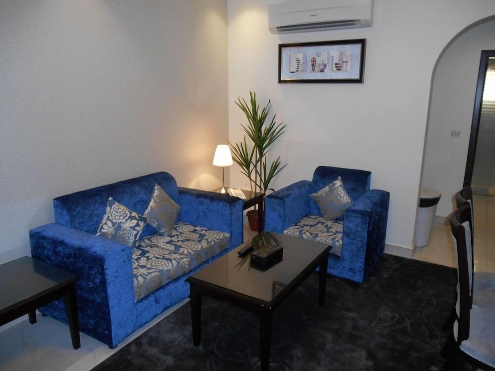 Julanar Alsharq Suites 33/44