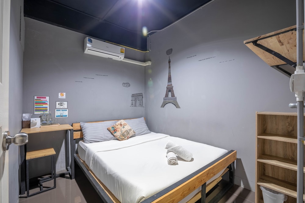 La Belle Nuit House 57/78