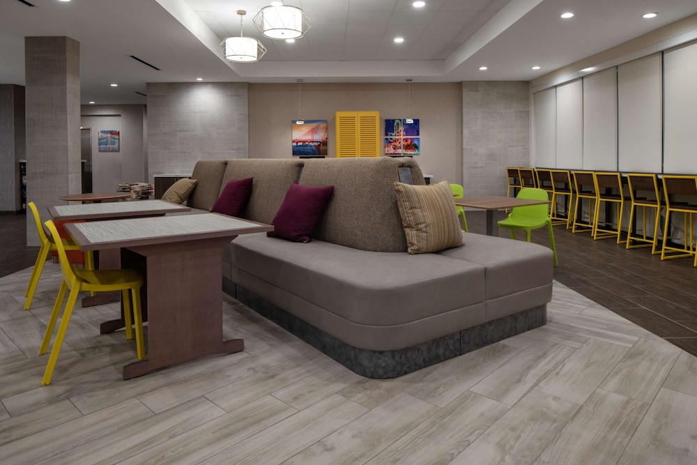 Home2 Suites by Hilton Rowlett Dallas East I-30 6/32