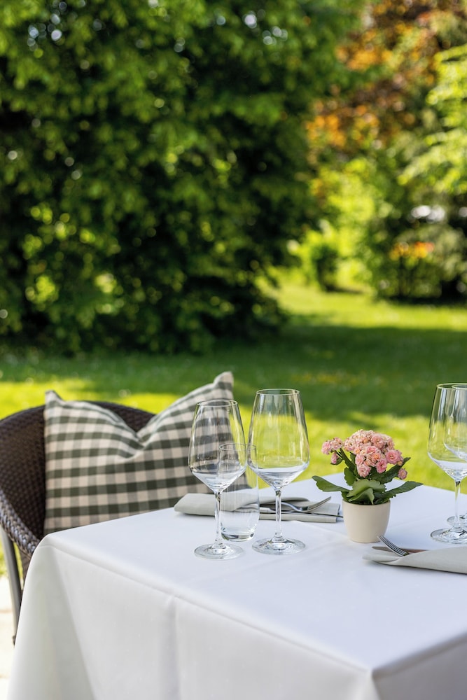 Hotel Adula 45/56