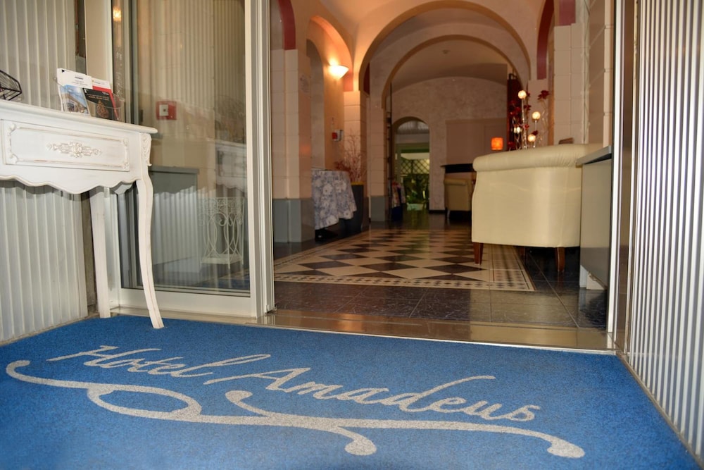 Hotel Amadeus Torino 48/64