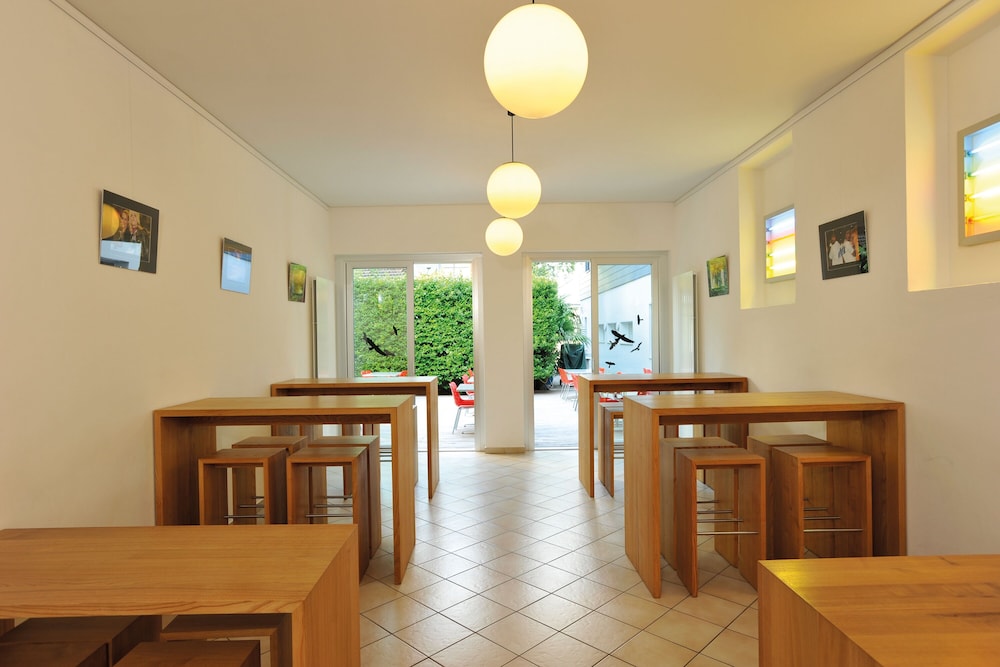 Youth Hostel Locarno 33/50