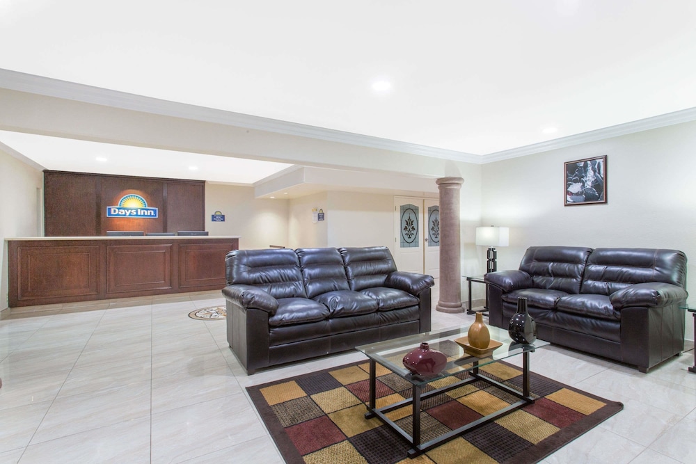 Days Inn by Wyndham Indio 29/36