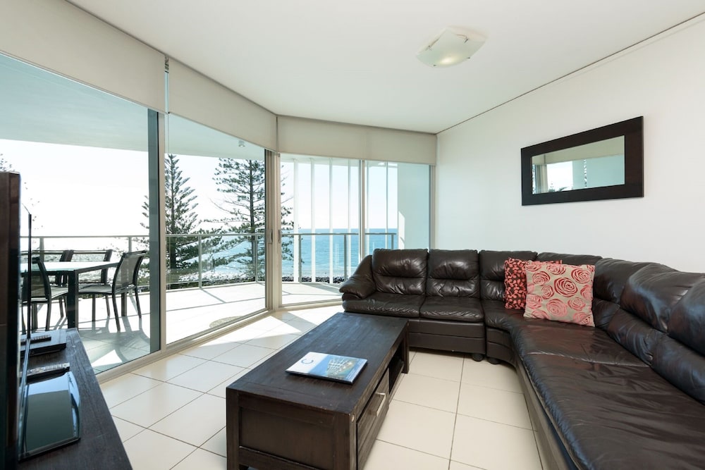 C Bargara Resort 57/73