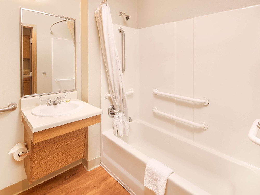 Extended Stay America Select Suites Fayetteville Fort Bragg 10/50