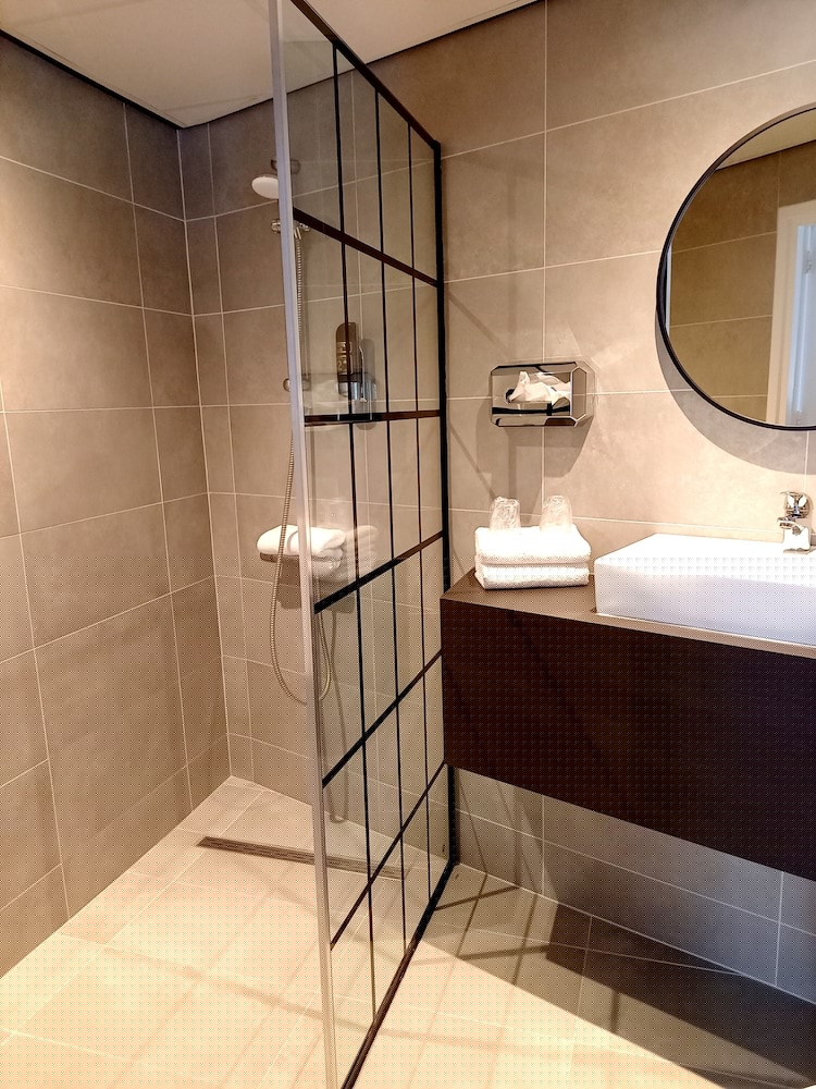 City Hotel Bergen op Zoom 21/40