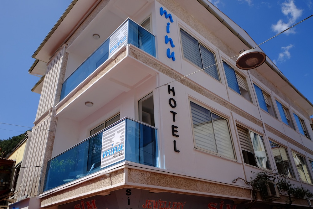 Minu Hotel 4/53