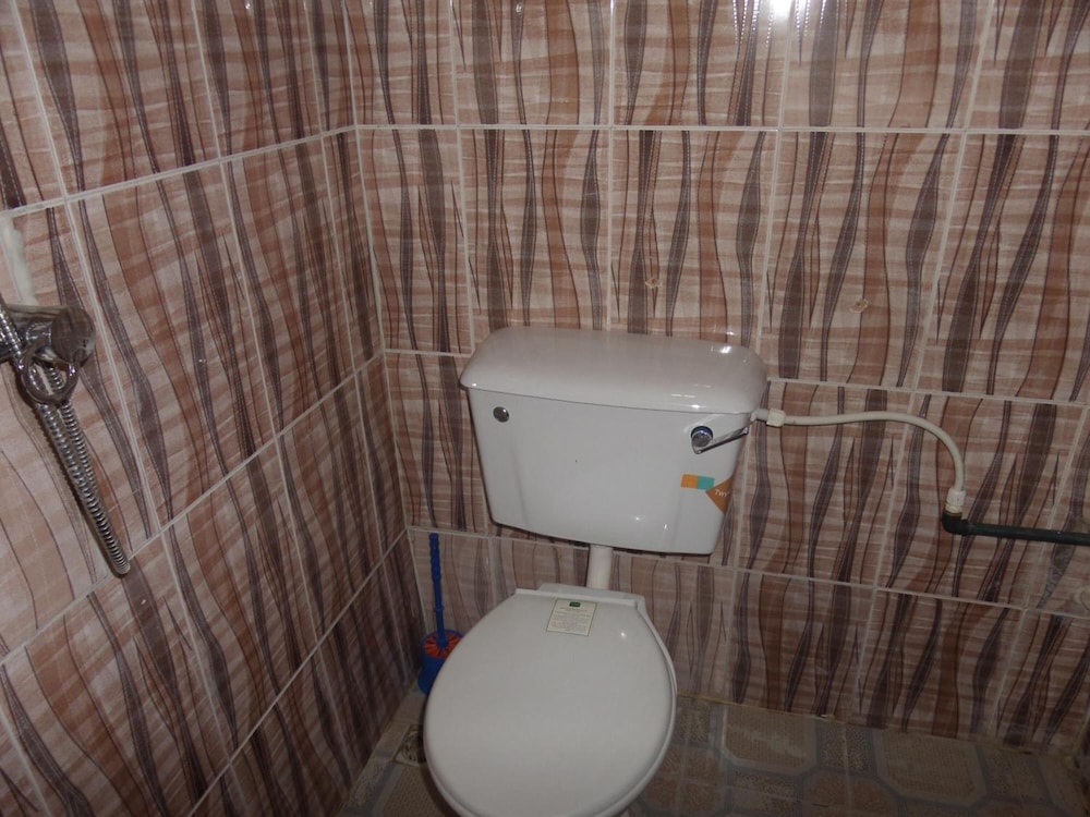 De Zone Hotel Ltd 26/26