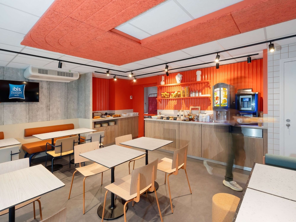 ibis budget Pertuis Portes du Luberon 50/65