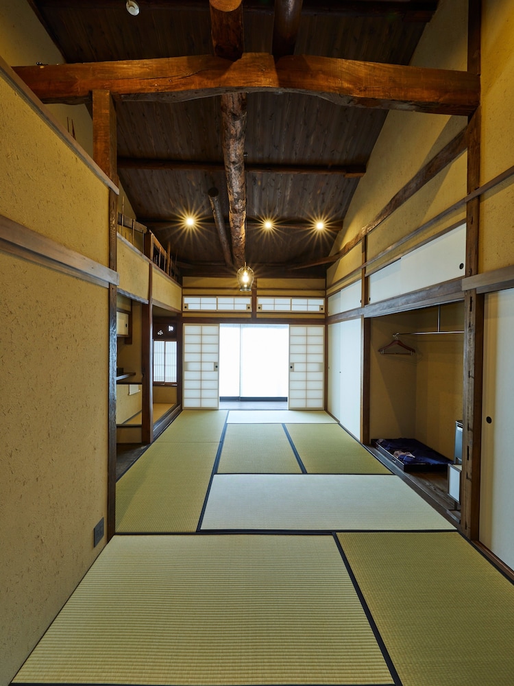 Rinn Premium Machiya Townhouse Kyoto Nijo Castle North [VR] 43/50