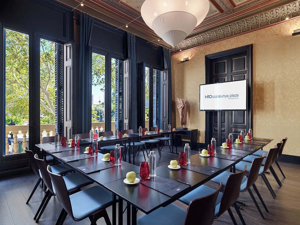 H10 Catalunya Plaza Boutique Hotel 69/73