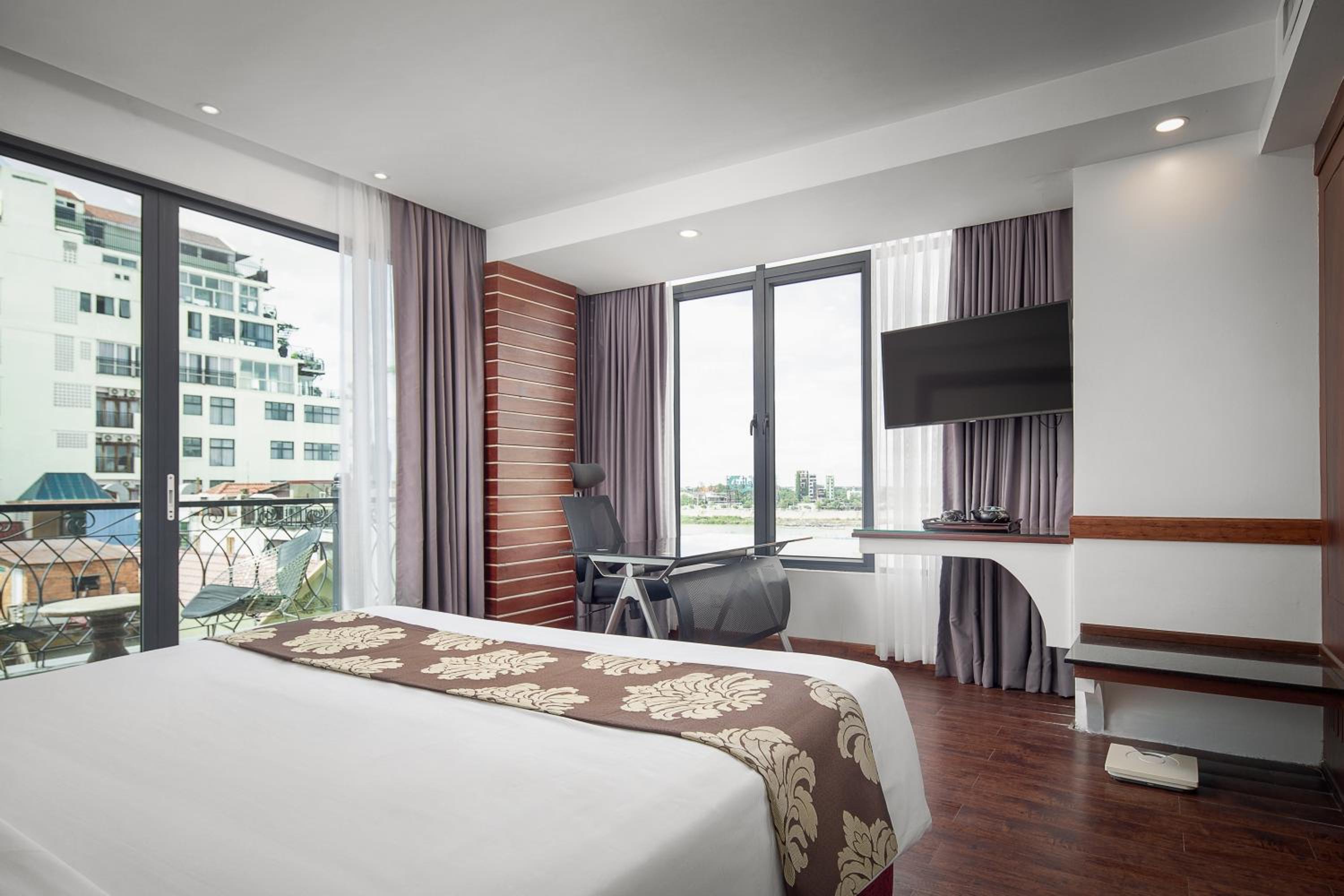 Ohana, Residence, Balcony
