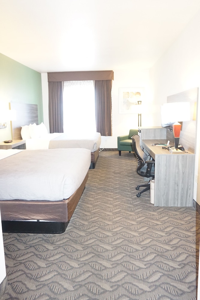 غرفة قياسية بسريرين كوين، Quality Inn and Suites Airport West 9/10